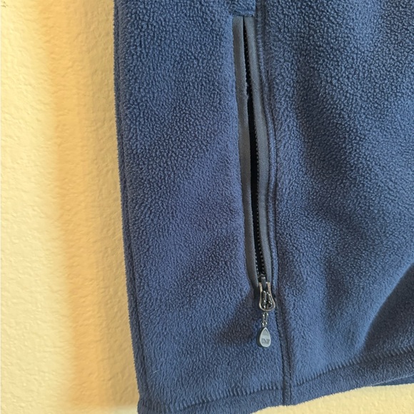 Vineyard Vines Men’s navy Medium Sweater Fleece Vest - Picture 6 of 15